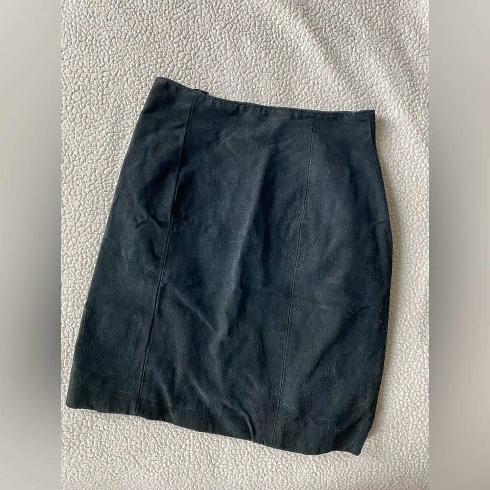 Wilson’s Vintage 100% Leather Skirt
